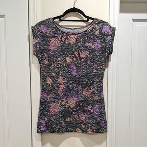 Mudd Splatter Folded Cap Sleeve T-Shirt